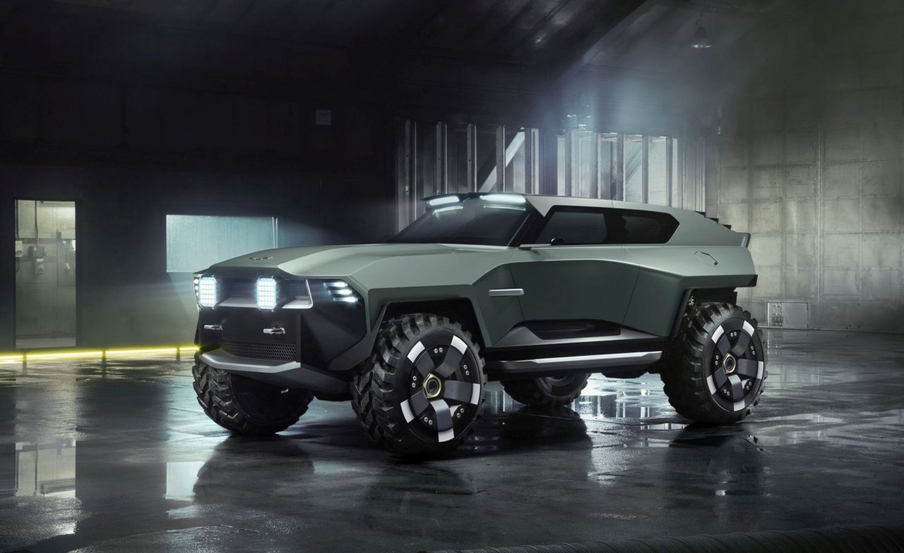 Aston Martin za Call of Duty ustvaril ekstremni SUV Aston Martin za Call of Duty ustvaril ekstremni SUV