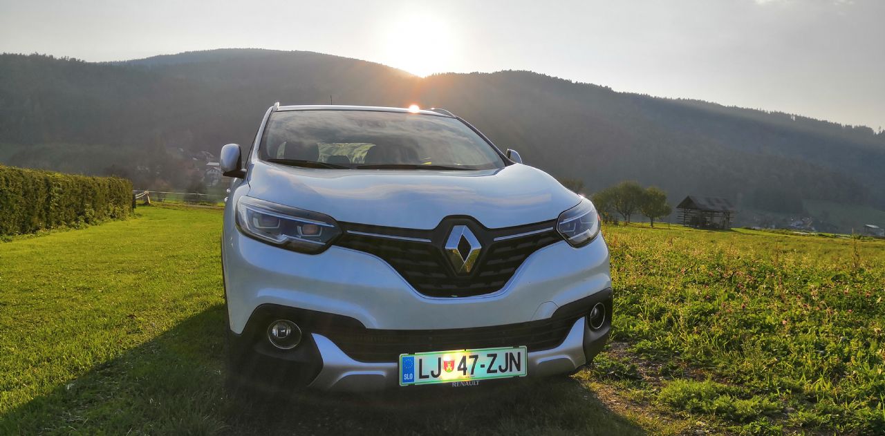Francoski terenec v posebni izdaji S Francoski terenec v posebni izdaji S