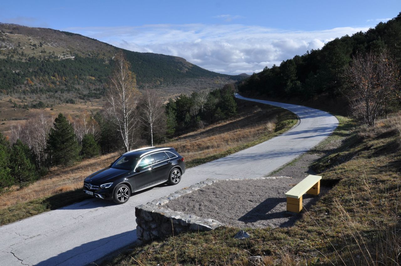 Mercedes, ki mi je zlezel pod kožo Mercedes, ki mi je zlezel pod kožo