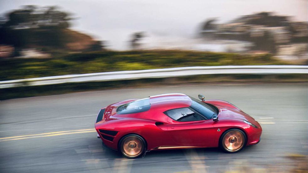4C s pridihom 33 Stradale 4C s pridihom 33 Stradale