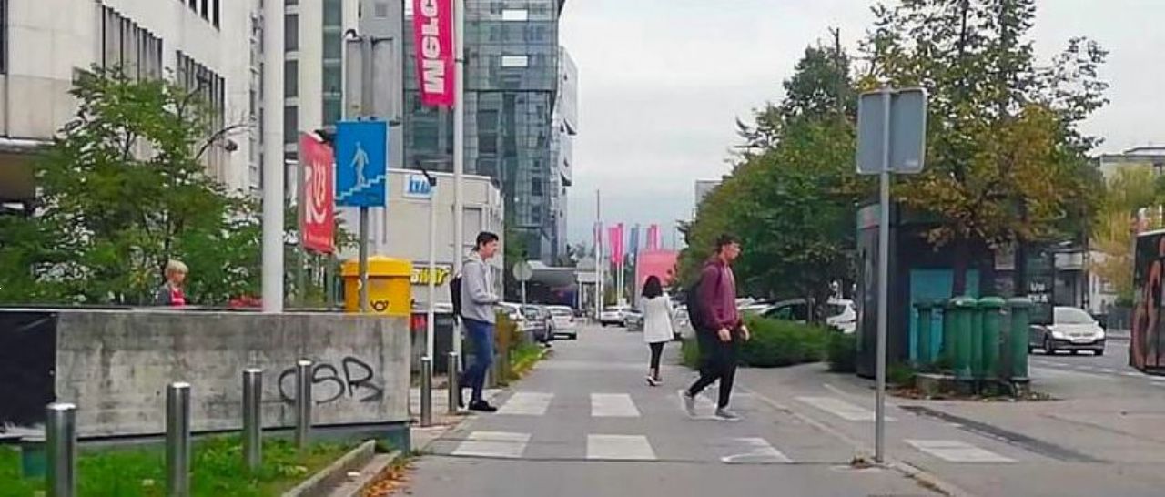 Pešci so ranljiva skupina, a niso brezmadežni Pešci so ranljiva skupina, a niso brezmadežni
