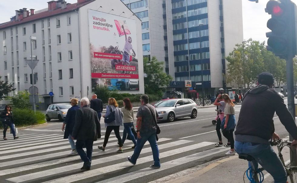 Pešci so ranljiva skupina, a niso brezmadežni Pešci so ranljiva skupina, a niso brezmadežni