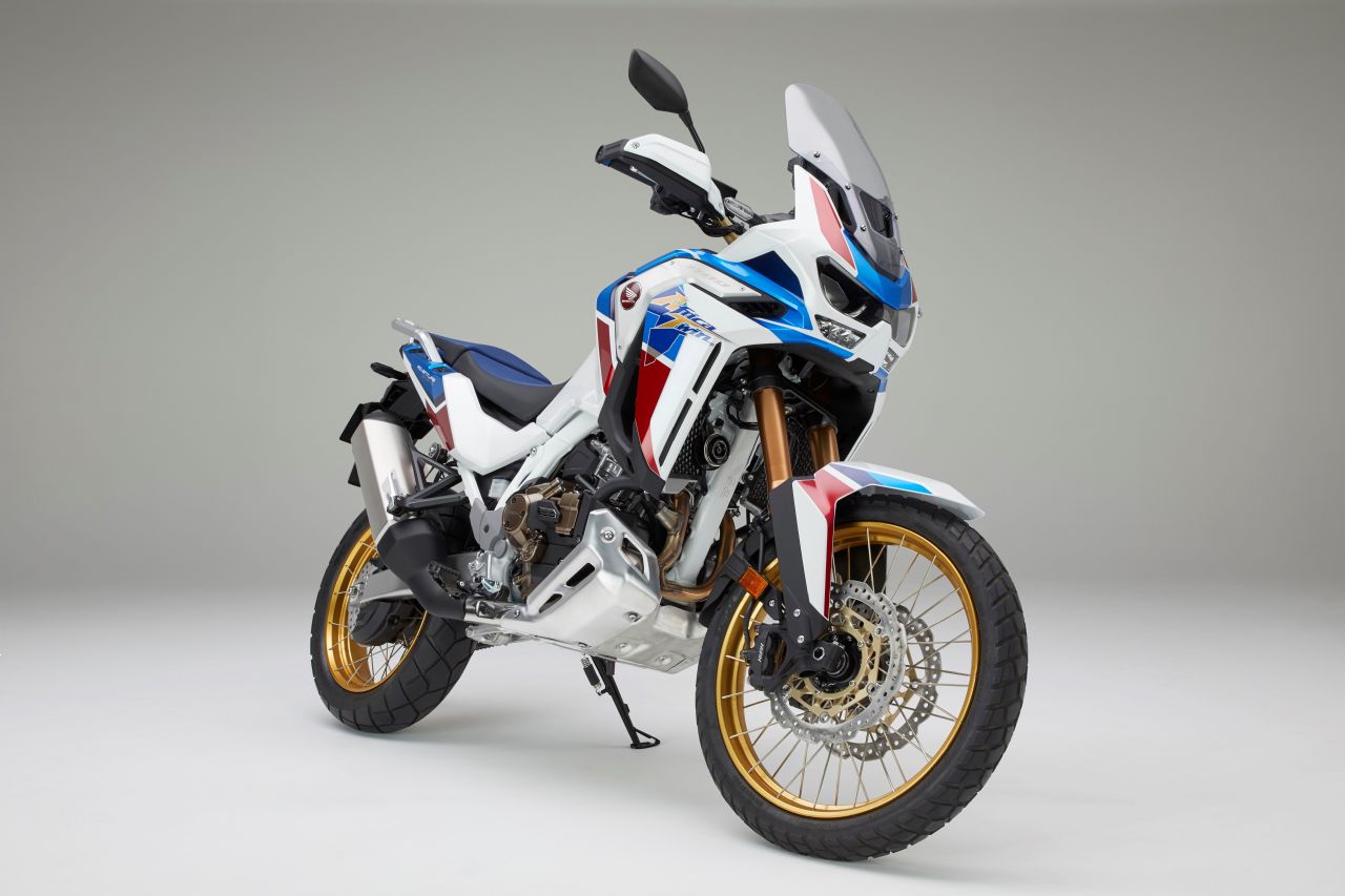 Africa Twin ima nov obraz in tehniko, prvi primerki v Trzinu že novembra
