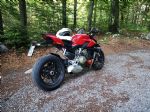Izjemna cestna specialka z rešitvijo iz MotoGP dirkalnika - fotografija 10