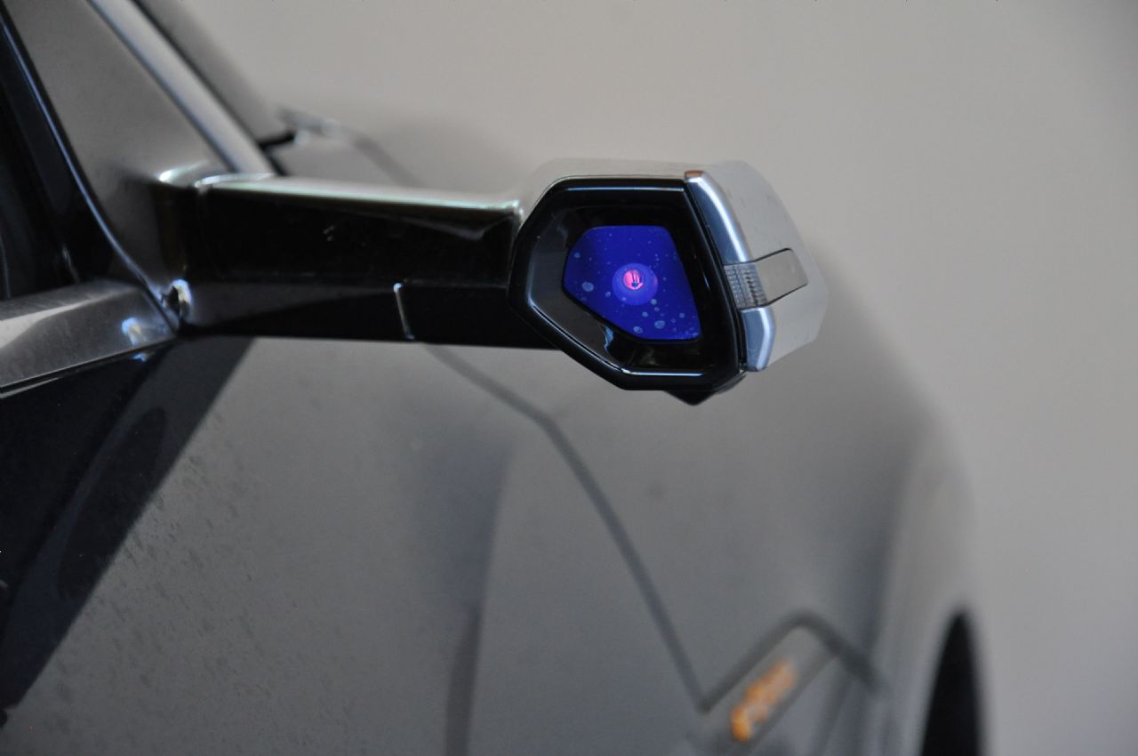Z elektro gnanim Audijem do Paga in nazaj Z elektro gnanim Audijem do Paga in nazaj