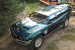 Odbiti ruski SUV - fotografija 2