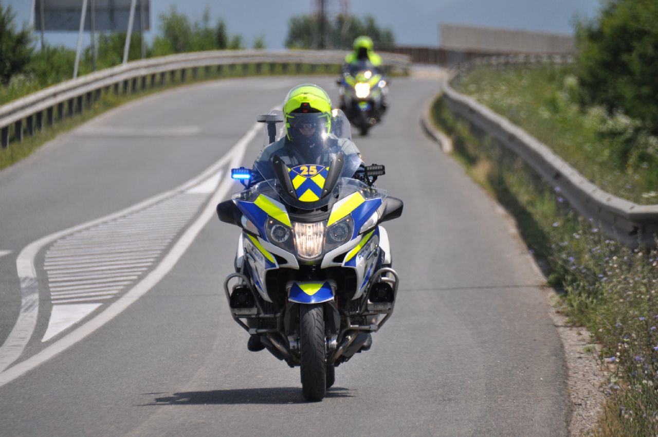 Motoristi, naj vas visoke temperature in sonce ne zavedejo Motoristi, naj vas visoke temperature in sonce ne zavedejo