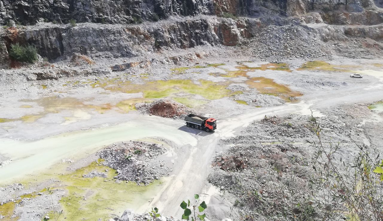 Kamion, 15 ton, leti kakor avion