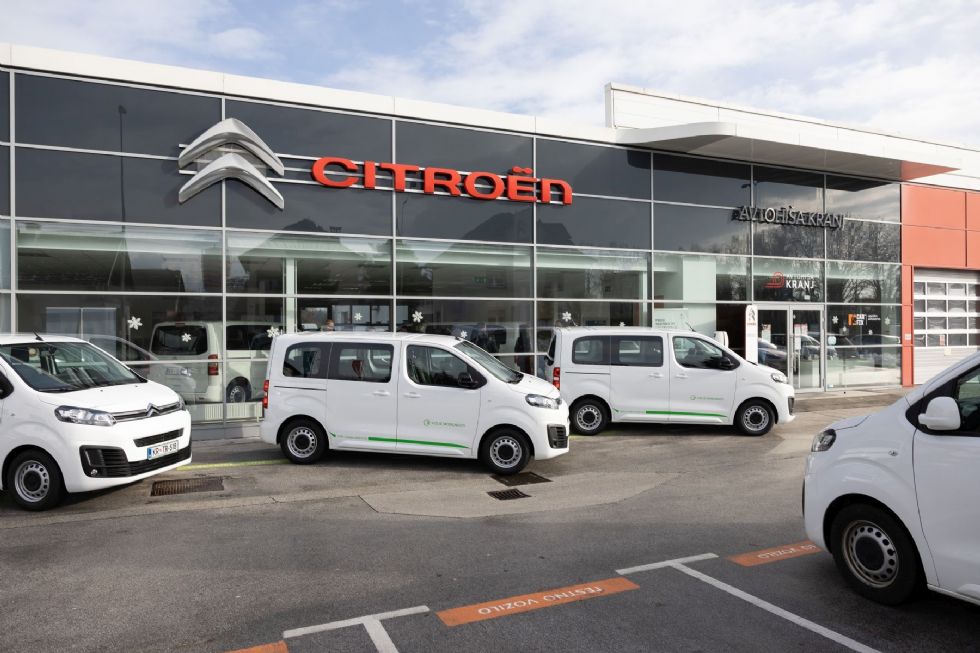 Zakaj se bo po ulicah Kranja vozilo 16 električnih Citroenov