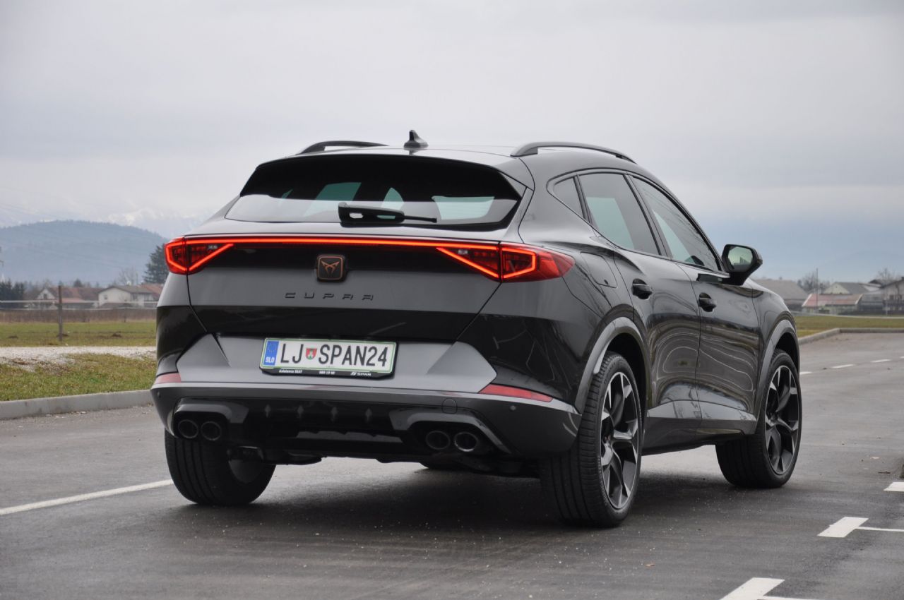 Cupra za izbrano, Seat za široko populacijo Cupra za izbrano, Seat za široko populacijo