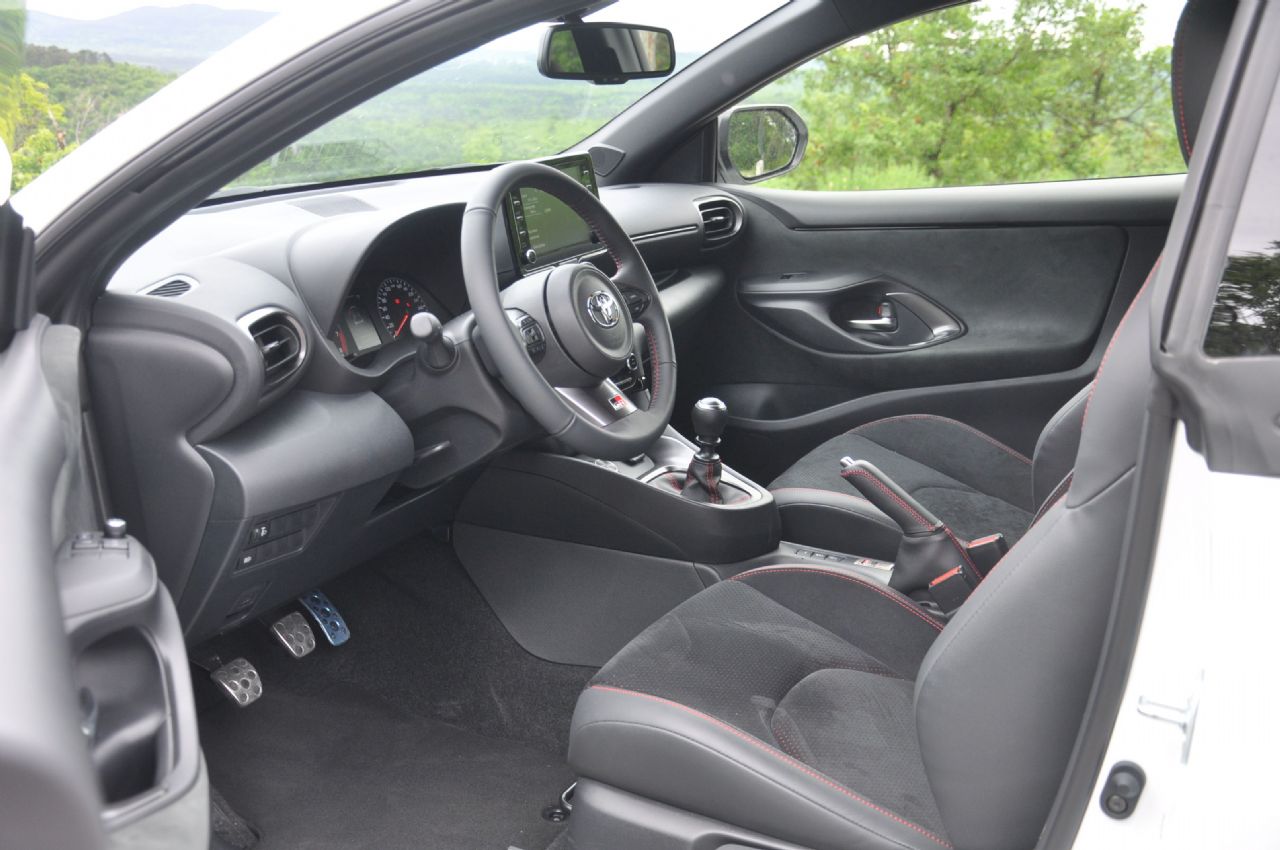 Z eno besedo - perfektno! Z eno besedo - perfektno!