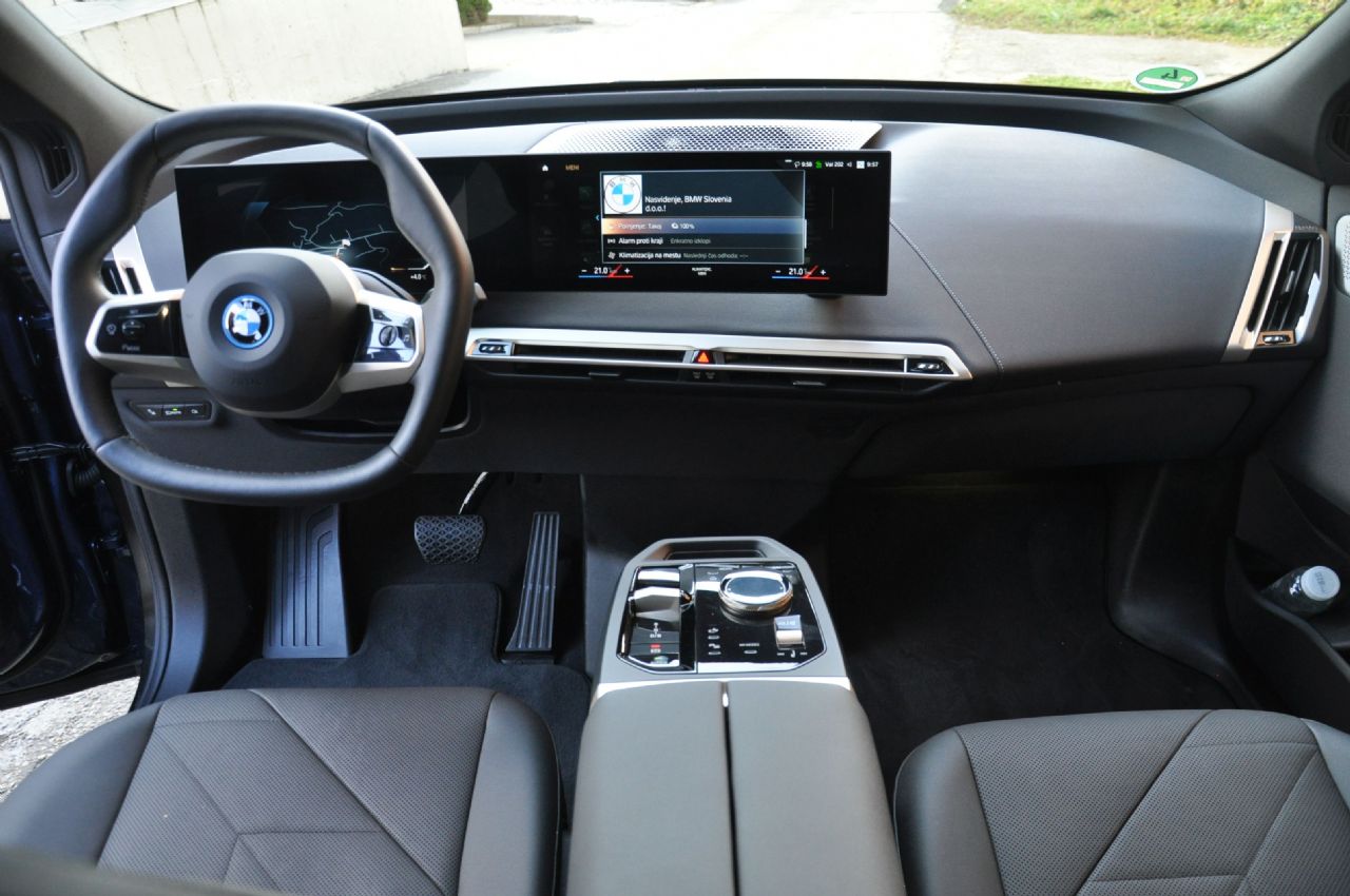 Zelo netipičen BMW nove dobe Zelo netipičen BMW nove dobe