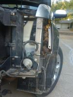 Avto kot skladišče orehov - fotografija 7