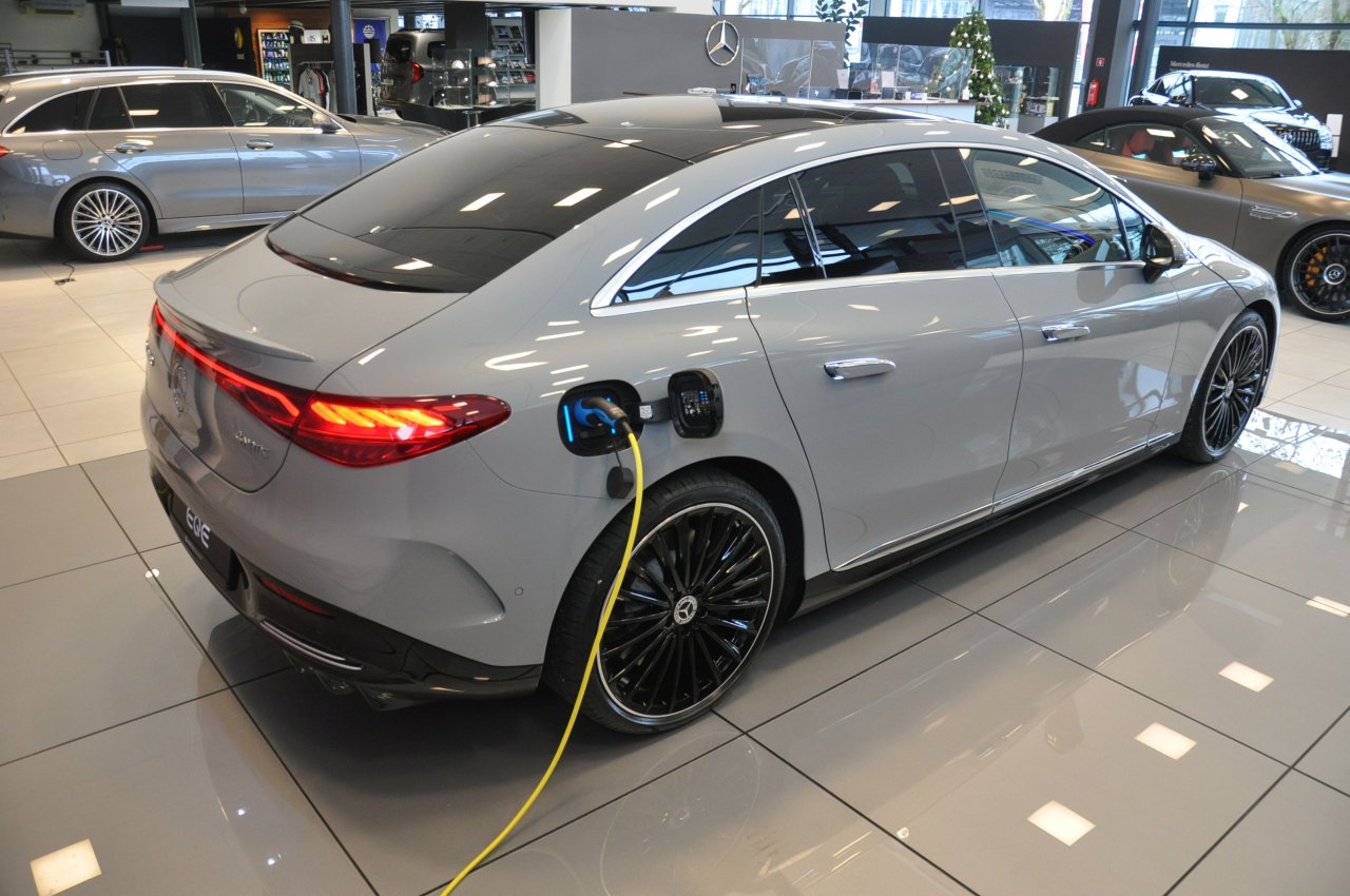 To je že šesti električni Mercedes