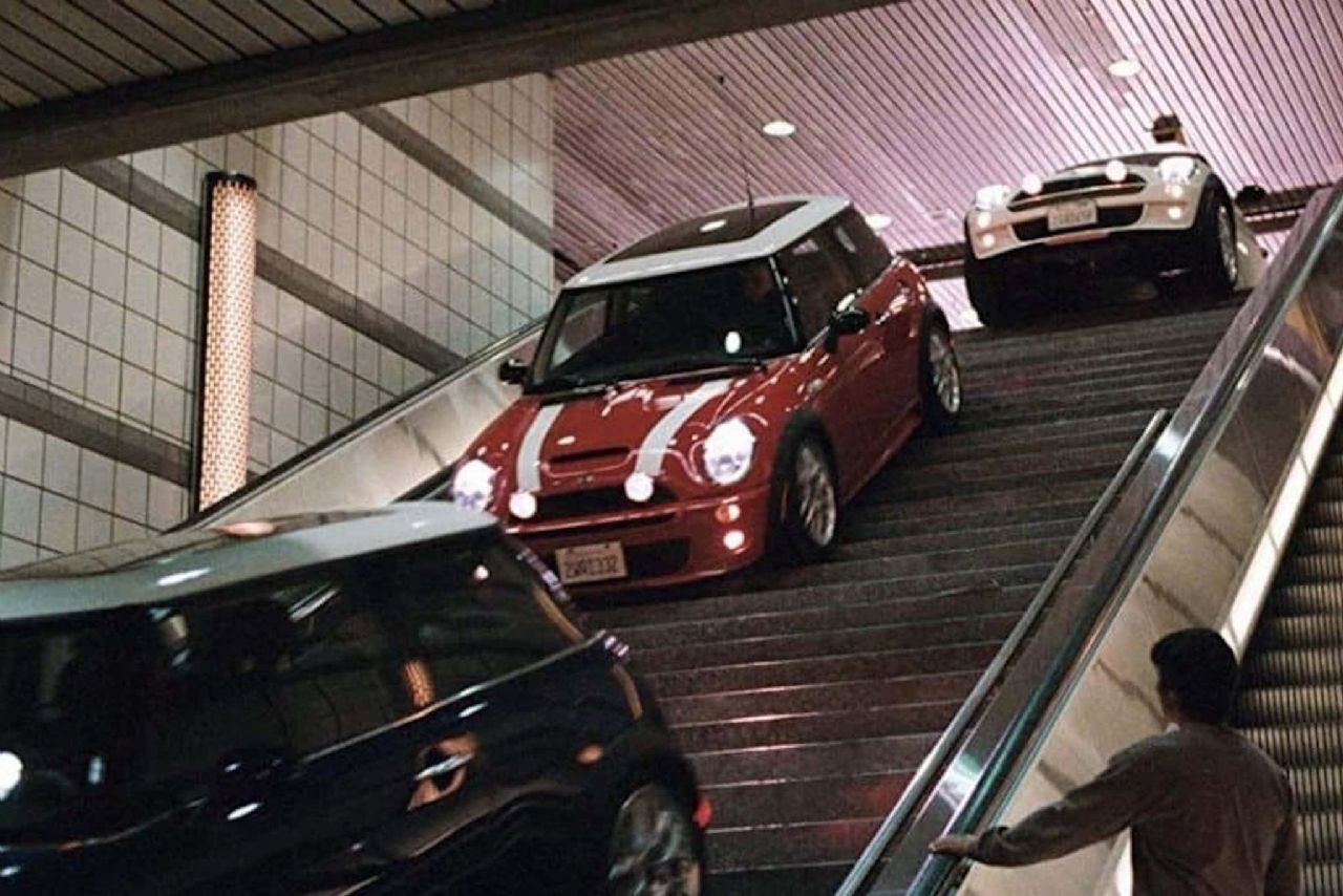 Mini bo klasičnim modelom vgradil električni pogon Mini bo klasičnim modelom vgradil električni pogon