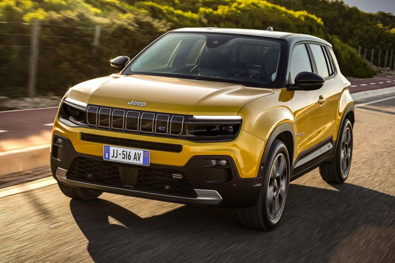 Jeep gre na elektriko Jeep gre na elektriko