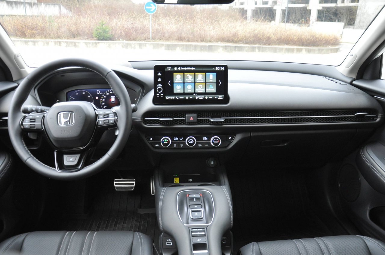Med HR-V in CR-V so našli prostor za nov avto