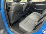 Prikupni posebnež z mehkim srcem - fotografija 6