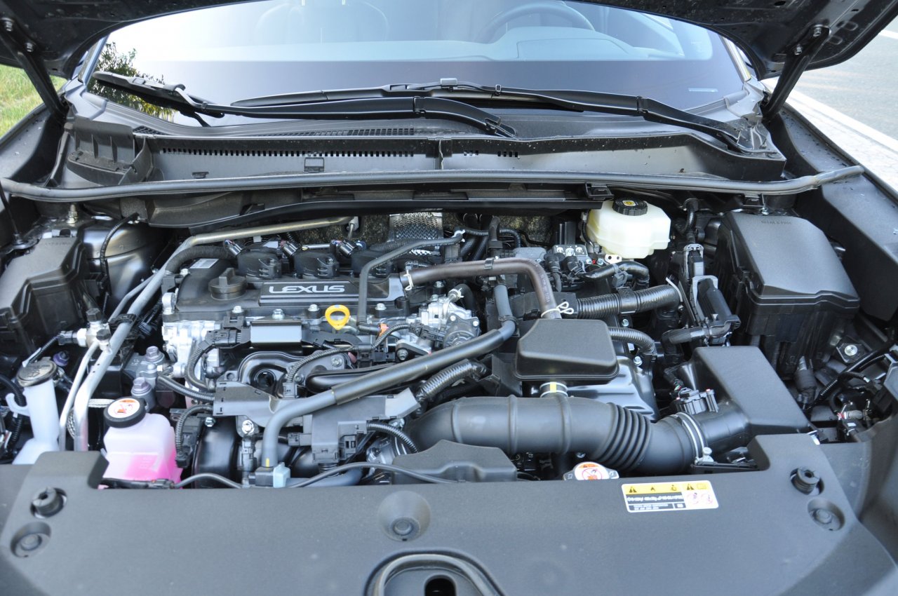 Najmanjši Lexus prepričal že več kot 40 kupcev Najmanjši Lexus prepričal že več kot 40 kupcev