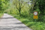 Ves čas s pogledom na Vipavsko dolino - fotografija 1