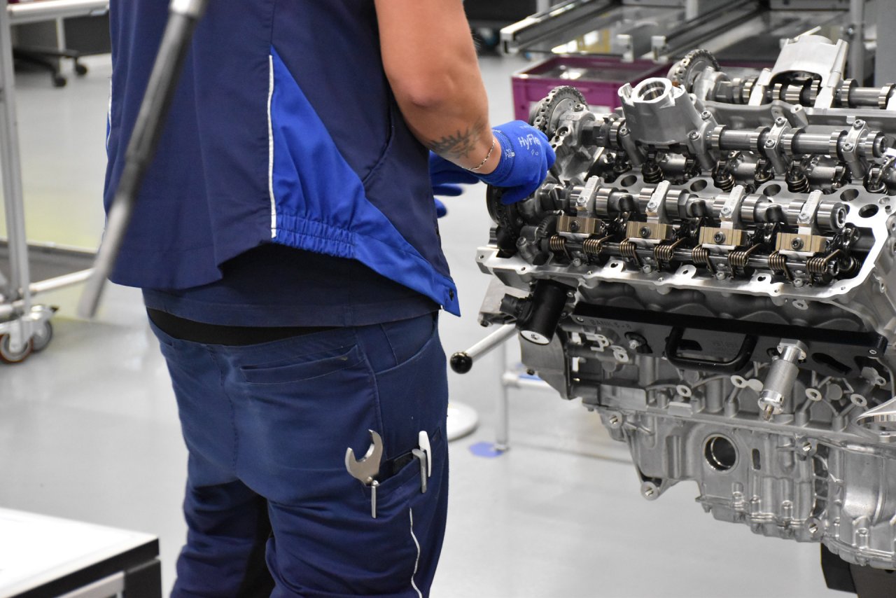 Večina BMW-jevih motorjev prihaja iz Avstrije