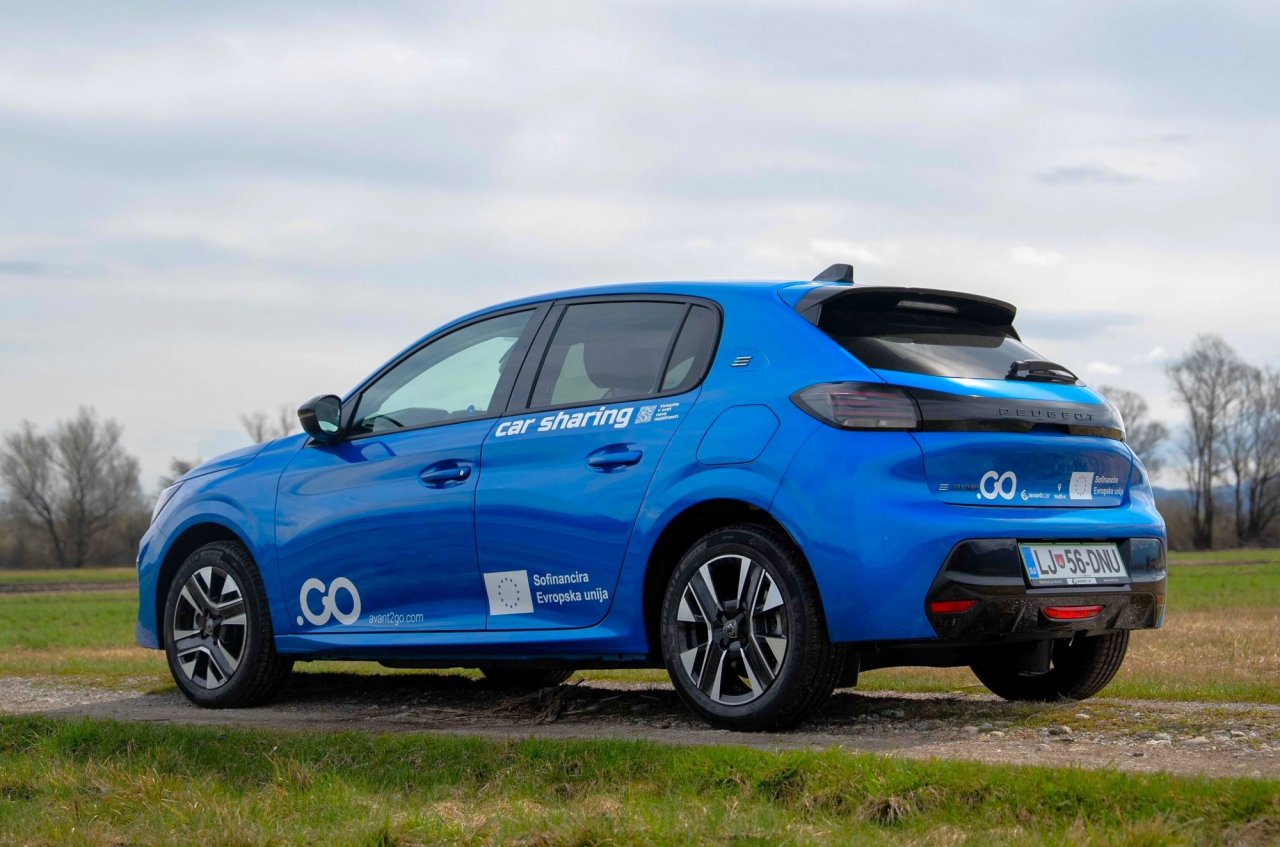 Še 150 električnih Peugeotov za sistem souporabe