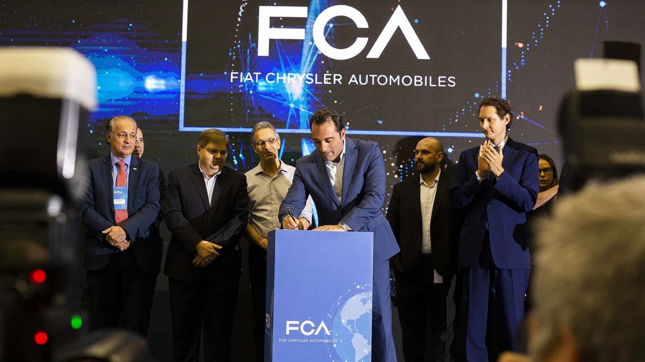 Krmilo Stellantisa bo po Tavaresu prevzel Antonio Filosa Krmilo Stellantisa bo po Tavaresu prevzel Antonio Filosa