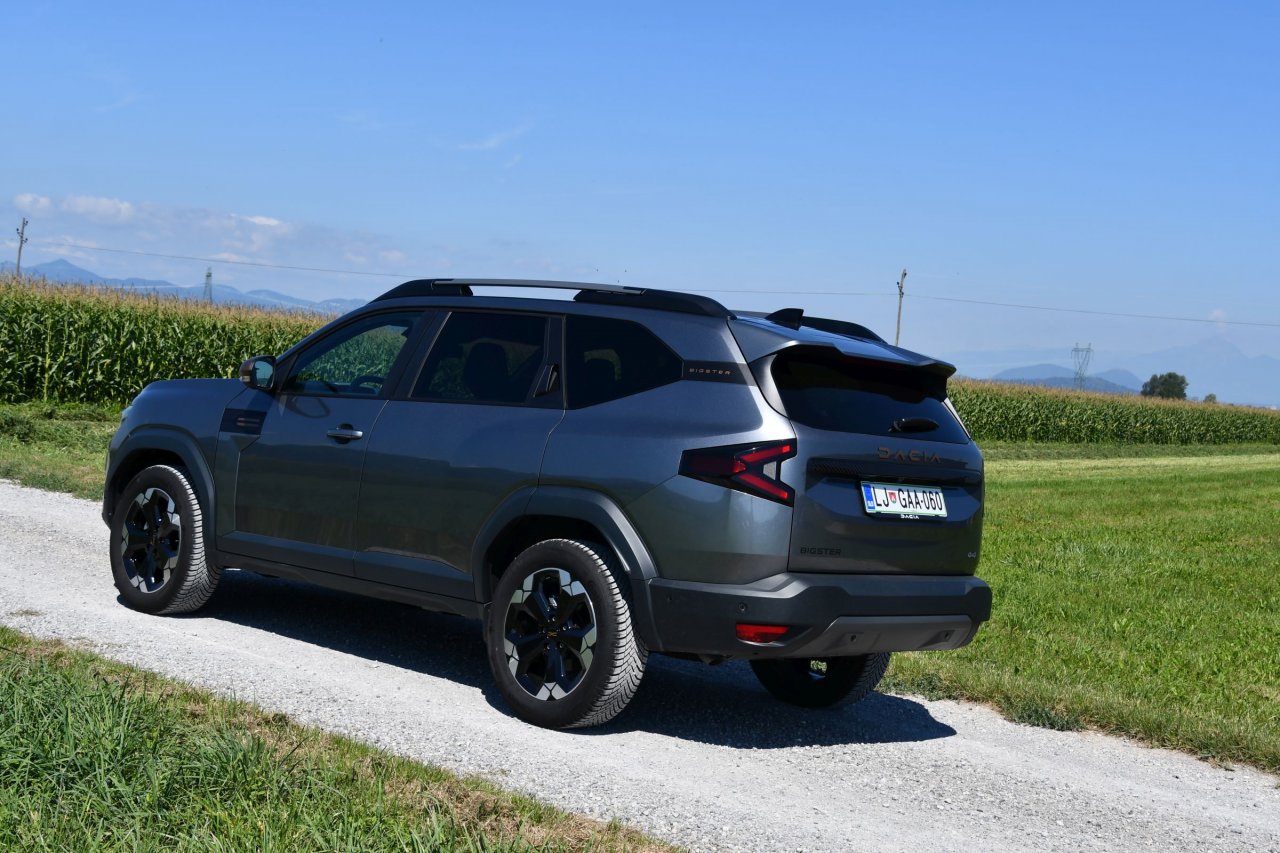 Povečava v času in prostoru