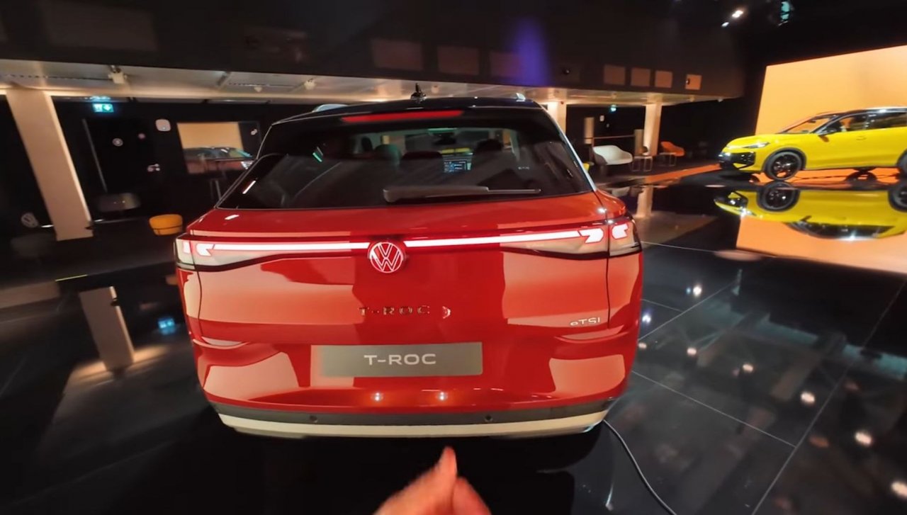 Takšen je prenovljeni Volkswagen T-Roc Takšen je prenovljeni Volkswagen T-Roc