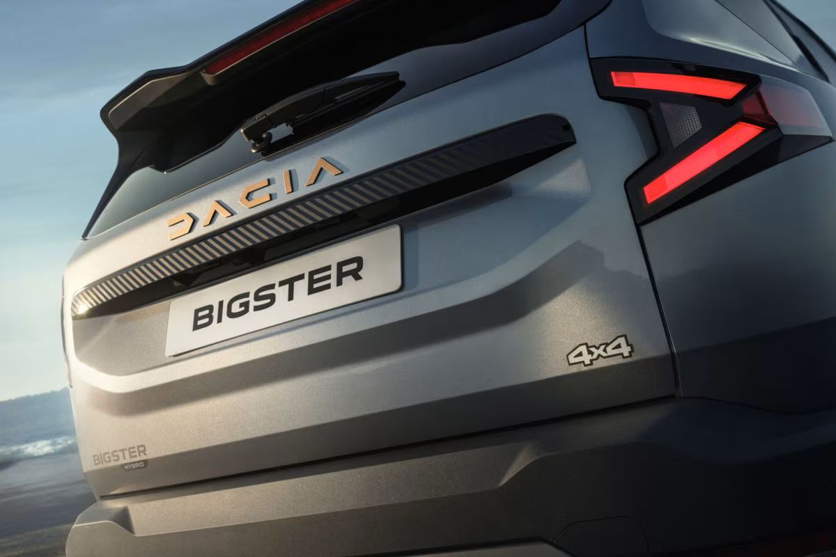 Dacia Duster in Bigster zdaj tudi kot hibrida z LPG s štirikolesnim pogonom