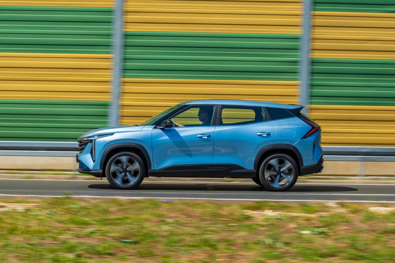 Geely ima novega člana družine pri nas