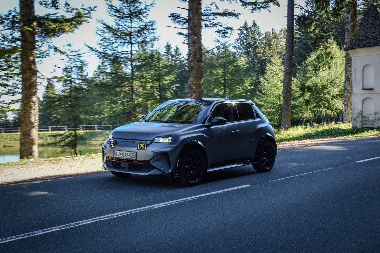 Užitek v vožnji pod visoko napetostjo