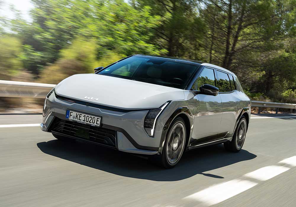 Znanih je 7 finalistov za Evropski avto leta 2026