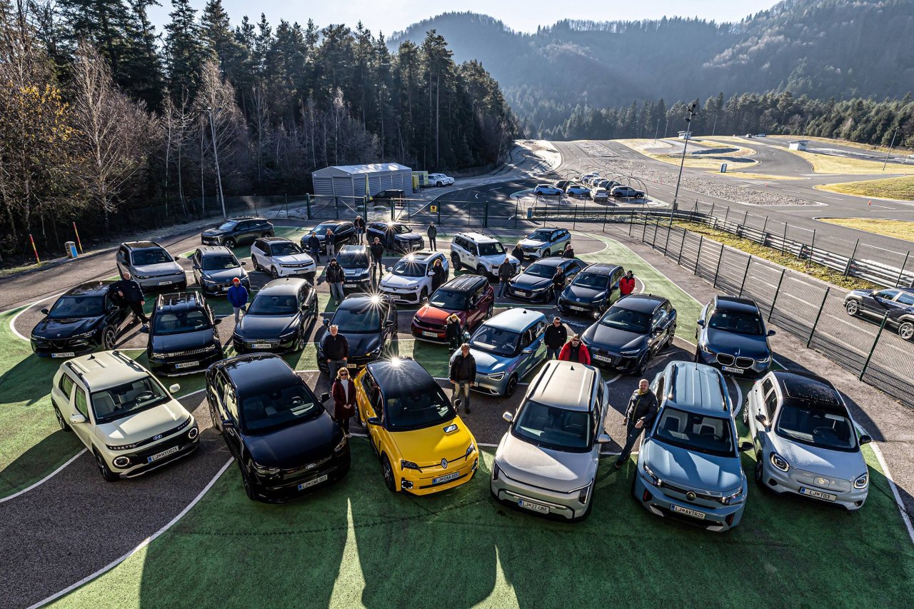 V izboru jih je 26, a za naslov se bo potegovalo 5 finalistov