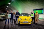 Prvič v zgodovini je naslov dobil električni avto - fotografija 22