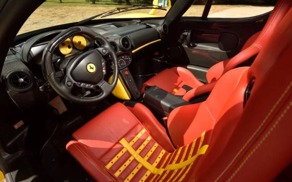 Rekordno visoka cena za enega najbolj žlahtnih Ferrarijev