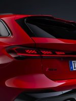Elektrificirani šestvaljnik ga požene do 285 km/h - fotografija 19