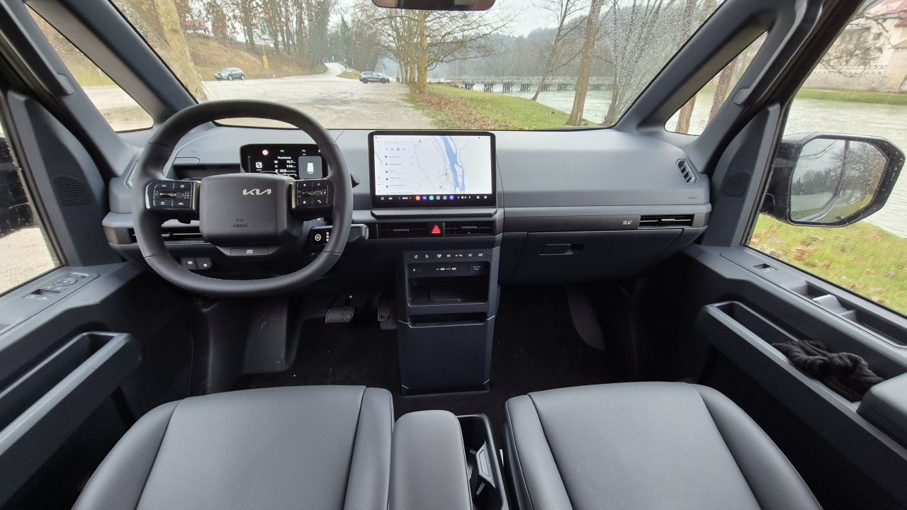 Kia ima v ponudbi potniški in tovorni kombi na baterije