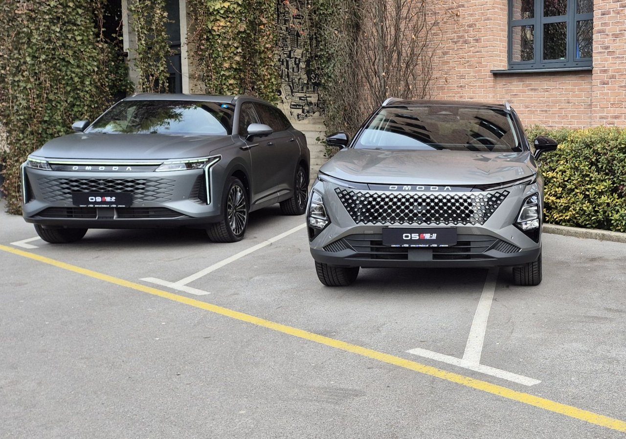 Pol leta po vstopu na trg se je za te odločilo že skoraj 500 kupcev