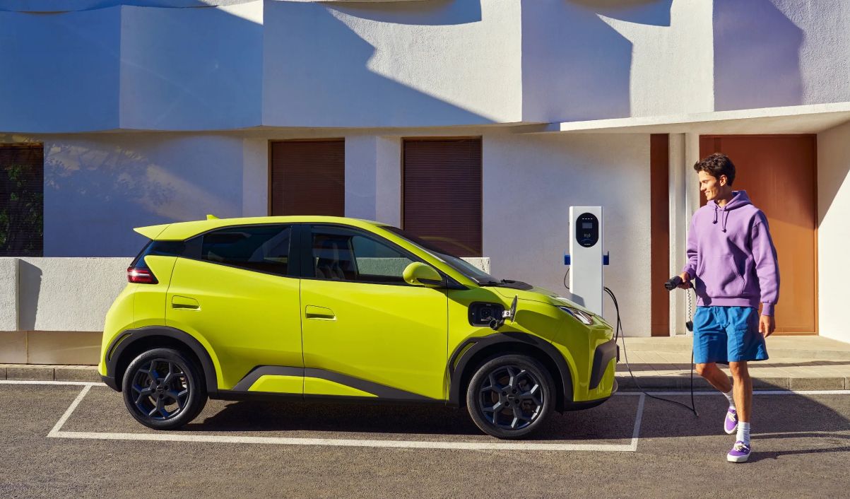 V Nemčiji ponujajo tudi do 15 tisoč evrov popusta