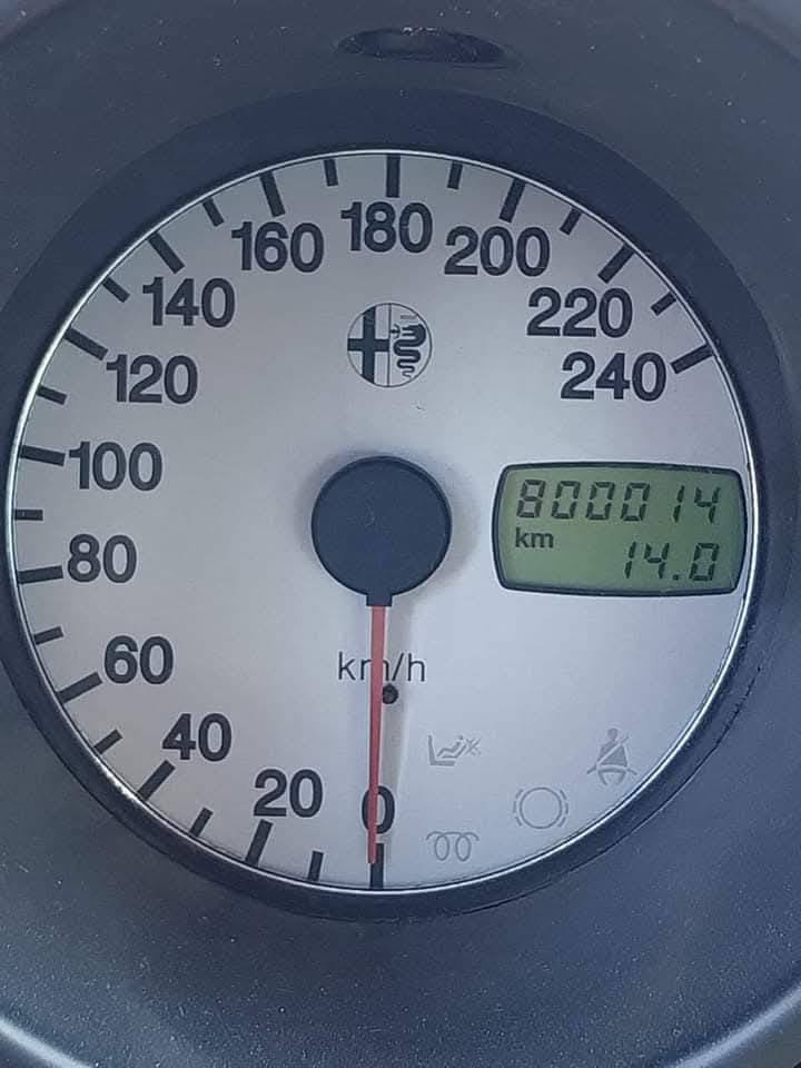 Alfa s kar 800 tisoč prevoženimi kilometri