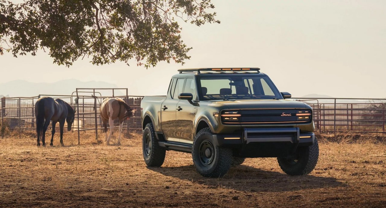 Prvi Scouti v roke kupcem šele leta 2028