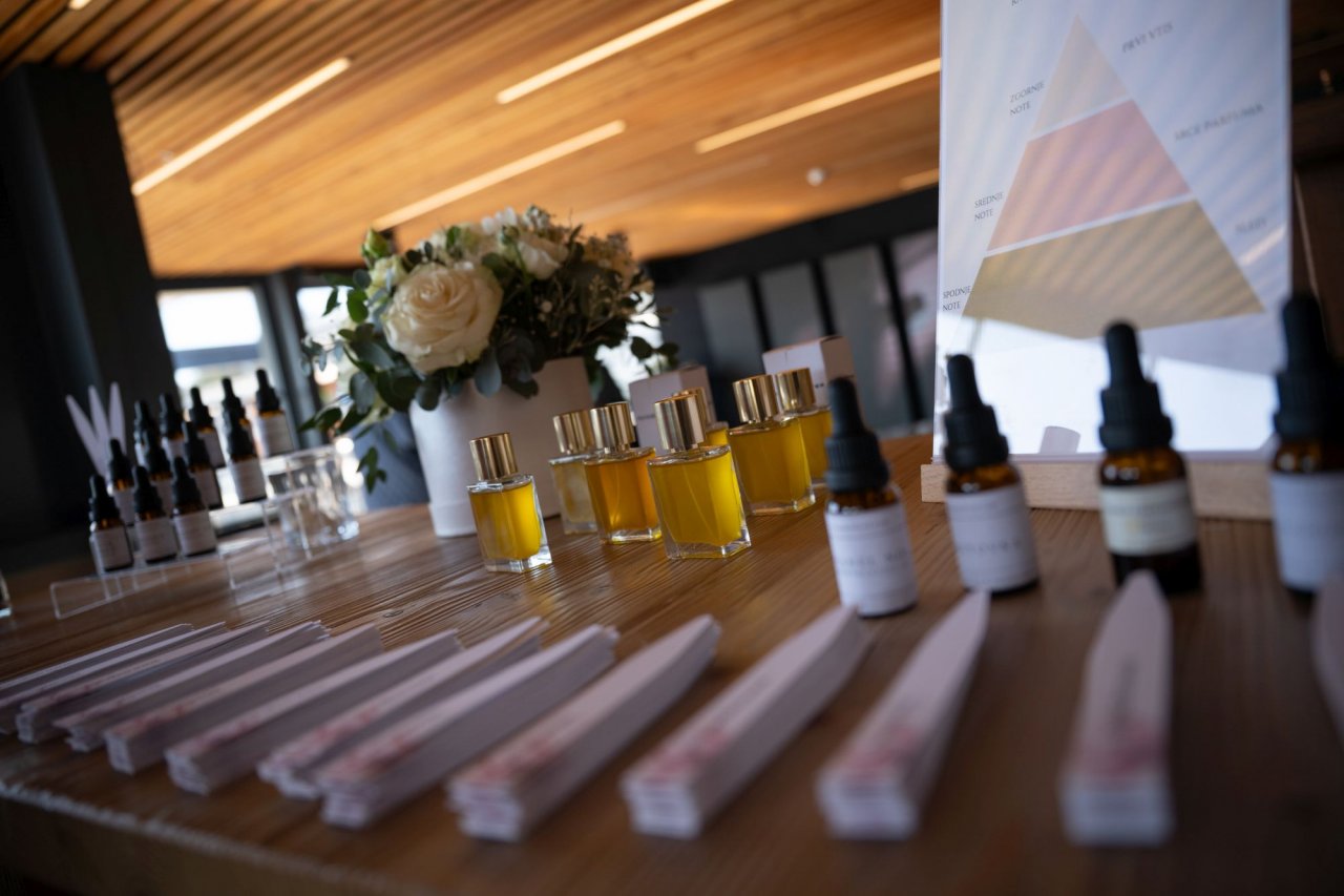 S prestižnimi terenci po smučišču