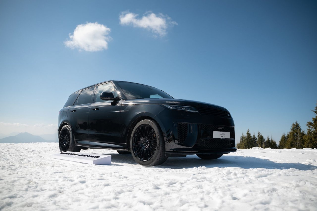 S prestižnimi terenci po smučišču