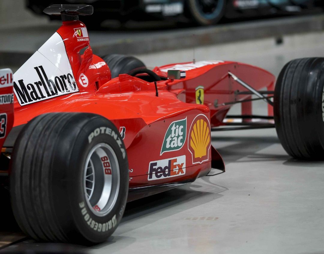 Zbirka avtomobilskih eksotov, ki je težka več milijardo evrov