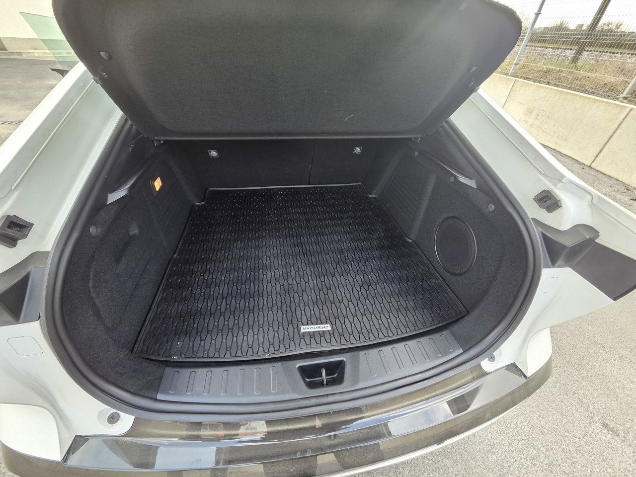 Klasična Mazda na sladko kisli način