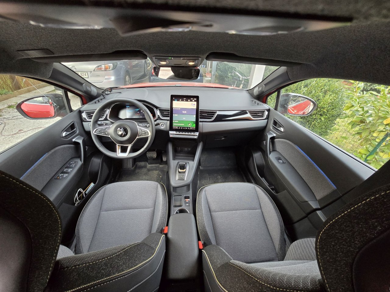 Reinkarnacija v objemu francoske tehnike