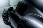 Legendarna britanska ikona se vrača z brutalnim motorjem - fotografija 3