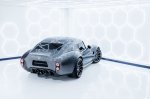 Legendarna britanska ikona se vrača z brutalnim motorjem - fotografija 6