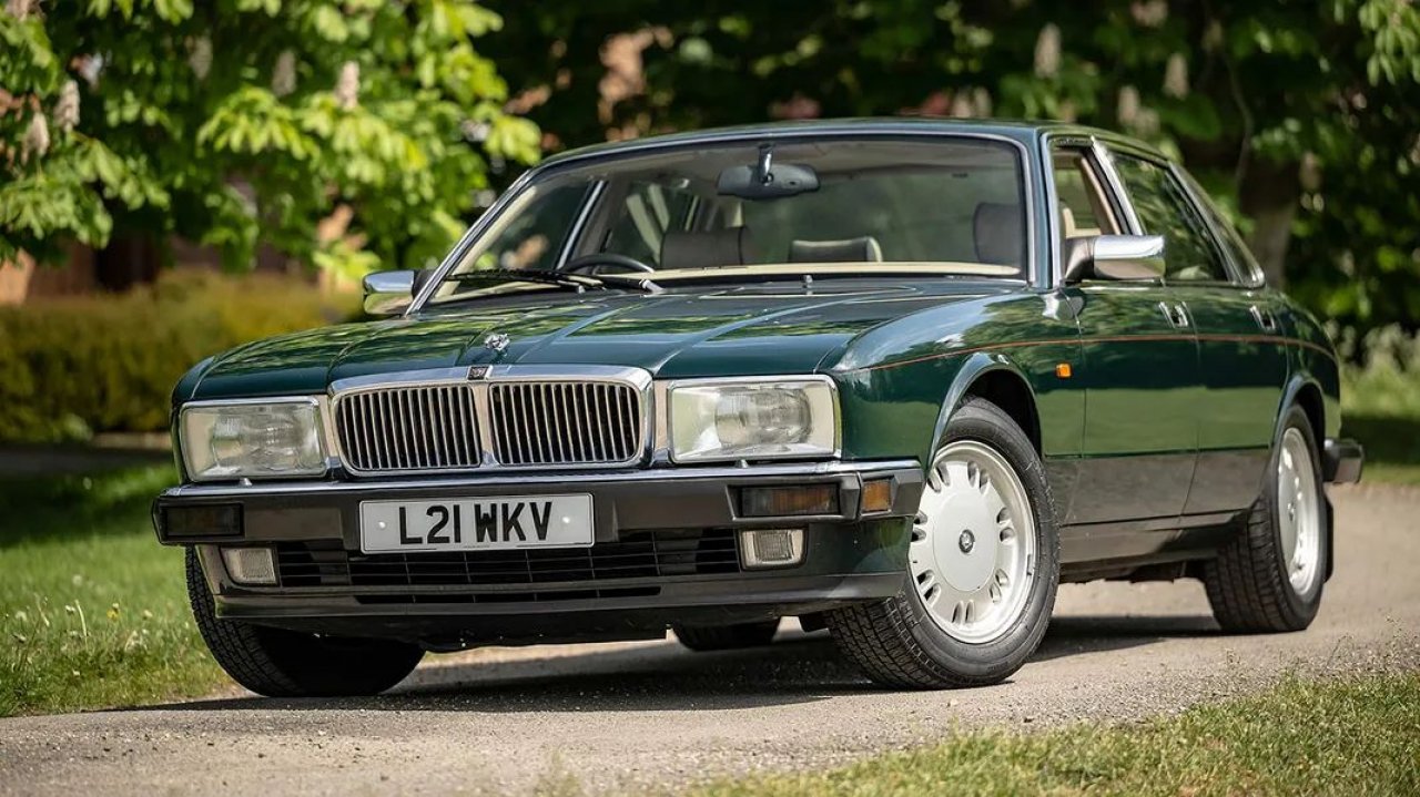 Na dražbo prihaja najbolj slavni Jaguar XJ40 na svetu Na dražbo prihaja najbolj slavni Jaguar XJ40 na svetu